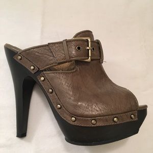 Buckle Heel with Studs